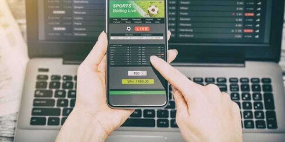 Share experiences to make accurate decisions in soccer betting