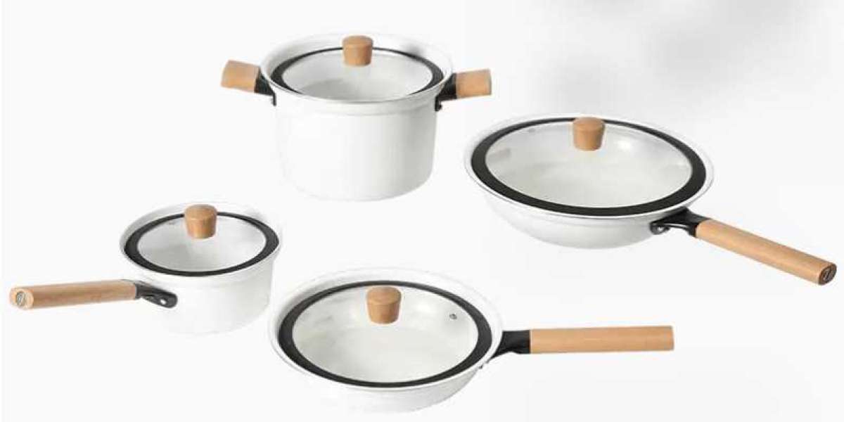 How do stackable pan sets compare to traditional cookware in terms of storage efficiency?