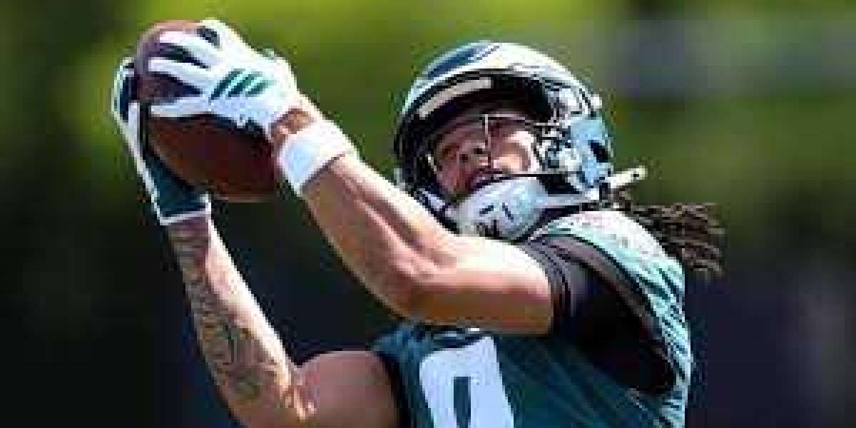 Eagles Rumor: Dallas Goedert efinitely will NOT return to Philly
