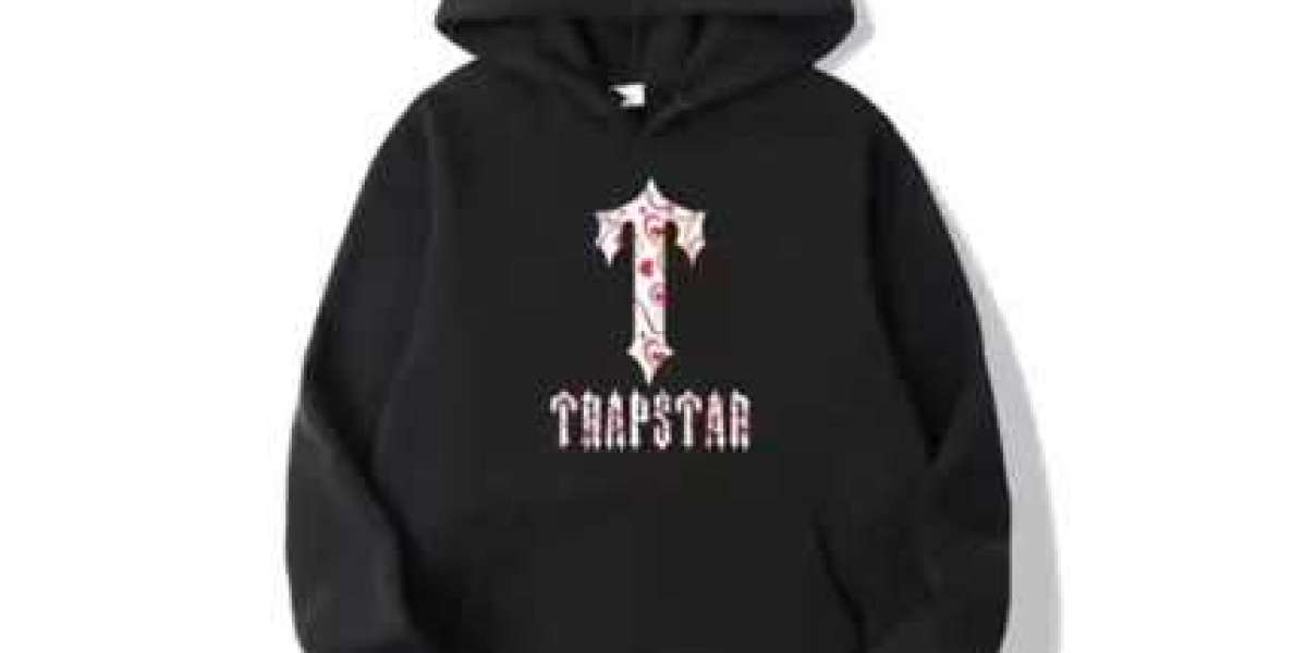 How Felpa Trapstar Redefines Everyday Streetwear Comfort