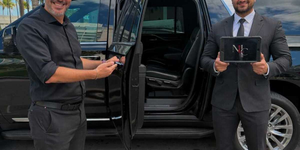 Limousine Miami Beach – Luxury Transportation by MiamiLimoCar