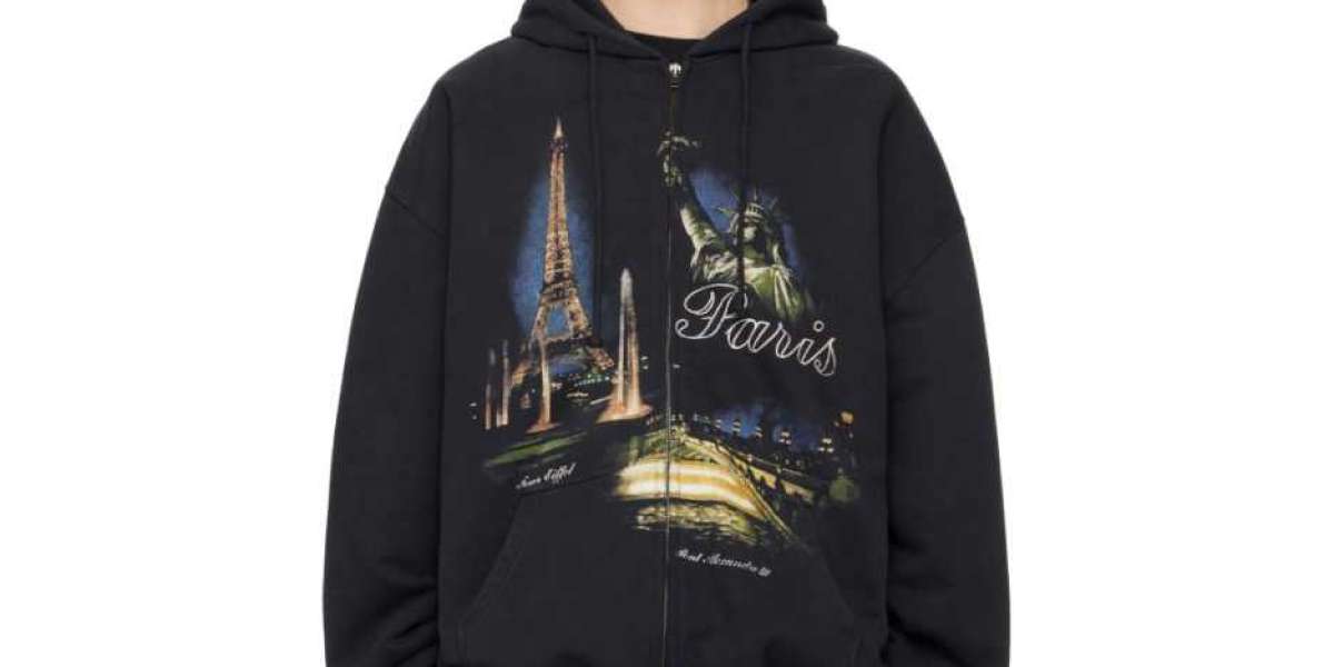 How Emerging Brands Vetements Clothing Are Changing the Streetwear Industry