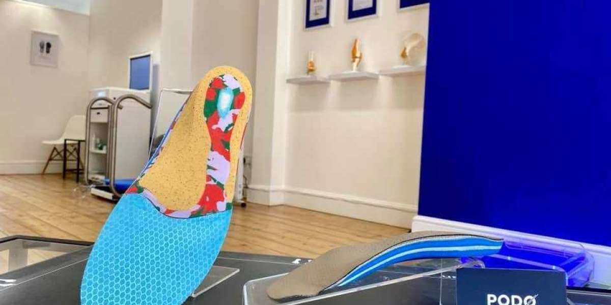 Gait analysis Liverpool Street at Podo London