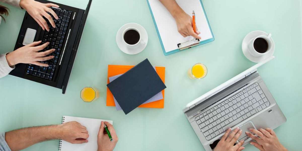 Help with Dissertation UK: A Practical Guide to Planning, Research, and Writing
